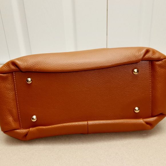 NWT Bostanten Kweli Chic Gun Purse in Brown - Picture 7 of 15